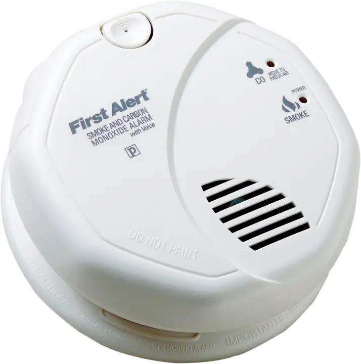 First Alert/BRK Talking Hardwired Combination Smoke & CO Alarm (SC7010BV)