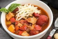 Vibrant Chicken and Bell Pepper Chili
