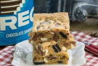 Decadent Oreo Chocolate Chip Bars