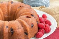Amaretto Raspberry Bundt Bliss