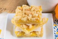 Tangy Meyer Lemon Crumble Bars