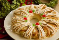 Festive Cream Cheese Swirl Wreath