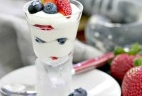 Velvet White Chocolate Berry Parfaits