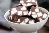 Dreamy Chocolate Marshmallow Fudge