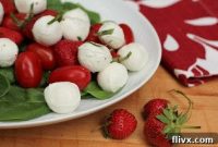 Refreshing Mozzarella Tomato Strawberry Salad