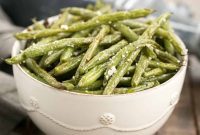 Crispy Garlic Parmesan Green Beans