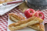 Artisan Maple Apple Tarts: Flaky Homemade Pastry