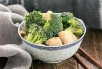 Garlic Ginger Chicken and Broccoli Stir-Fry