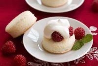 Emerils Cloud Cake Treats