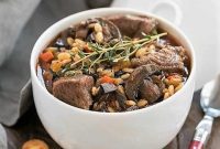 Hearty Beef & Mushroom Barley Soup