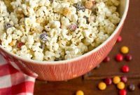 Festive White Chocolate Popcorn