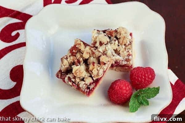 Irresistible Raspberry Streusel Bars Recipe: A Delectable Treat for Any Occasion