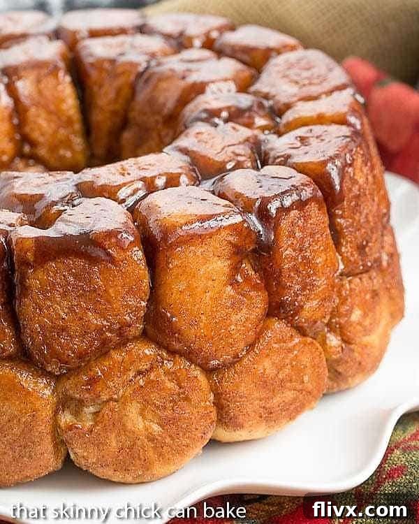 Cinnamon Bubble Roll on a white ruffled serving plate