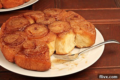 Maple syrup sticky rolls