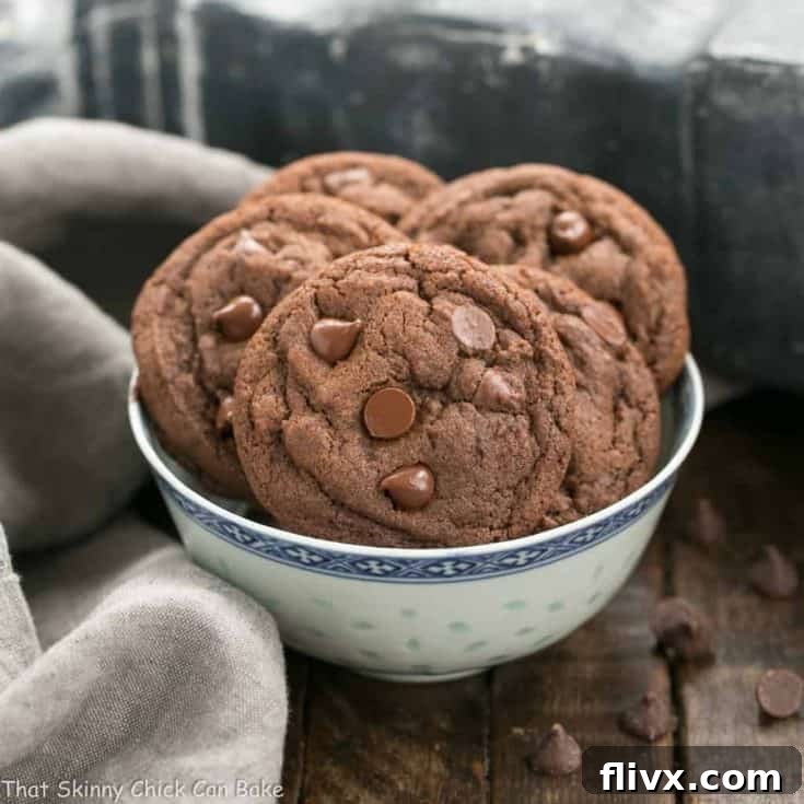 Dark Chocolate Pudding Cookies | Soft Chewy Cookies with a triple dose of chocolate